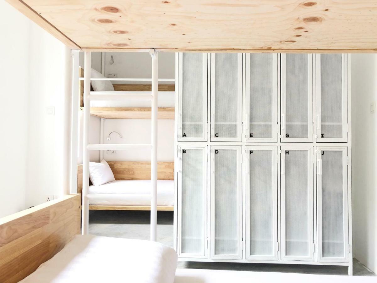 Hood Hostel Rangun Kültér fotó