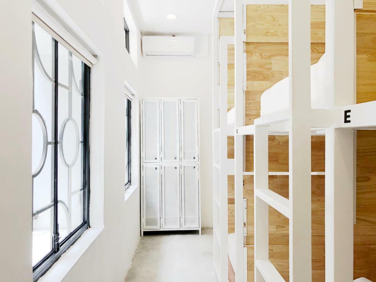 Hood Hostel Rangun Kültér fotó