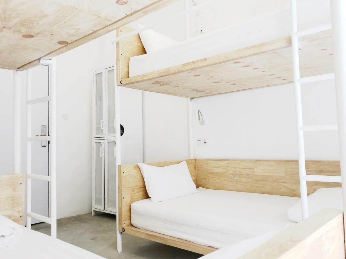 Hood Hostel Rangun Kültér fotó