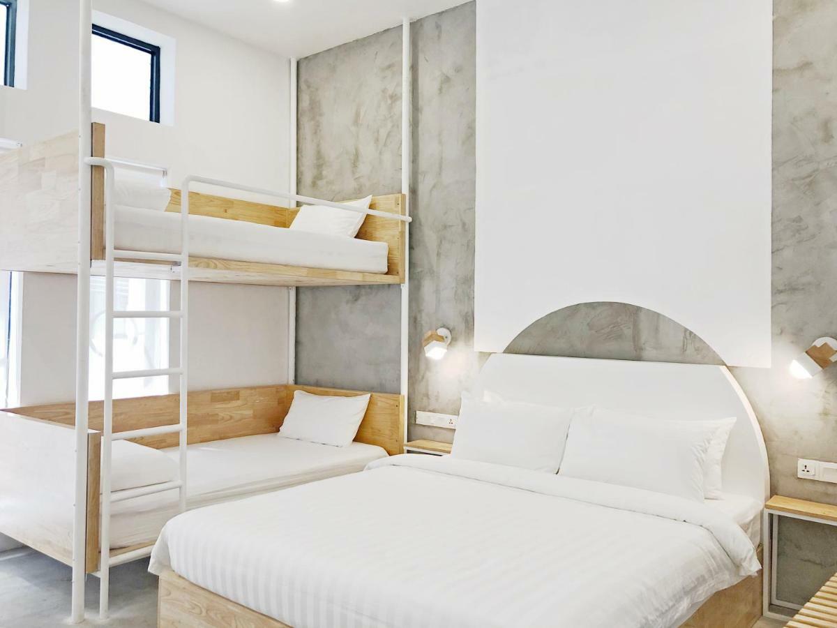 Hood Hostel Rangun Kültér fotó