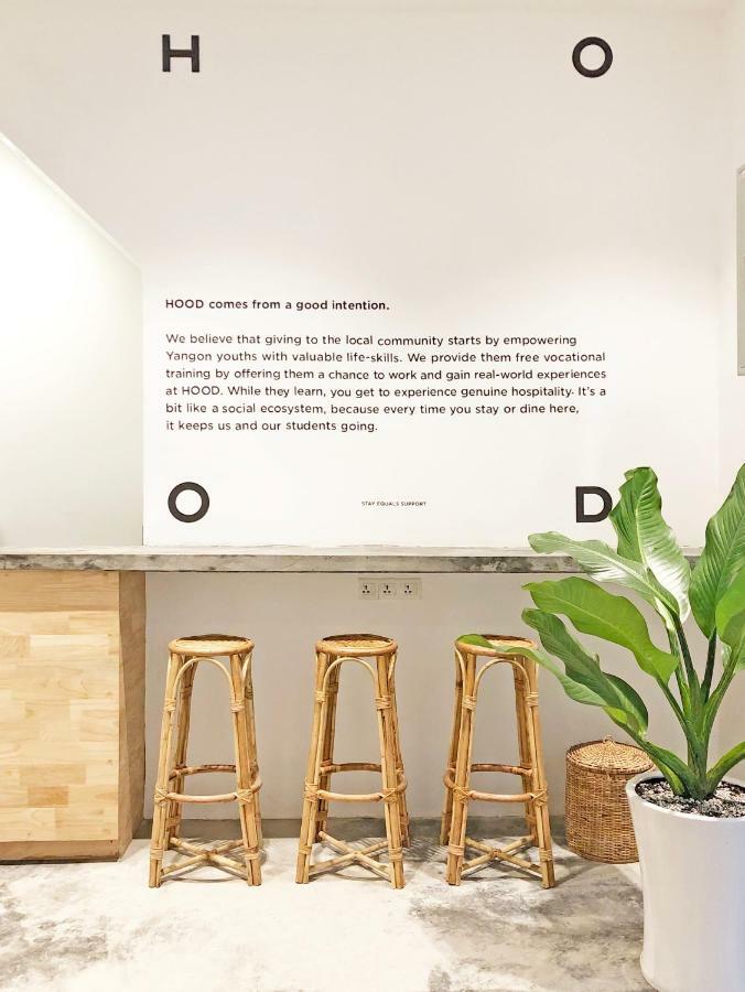 Hood Hostel Rangun Kültér fotó